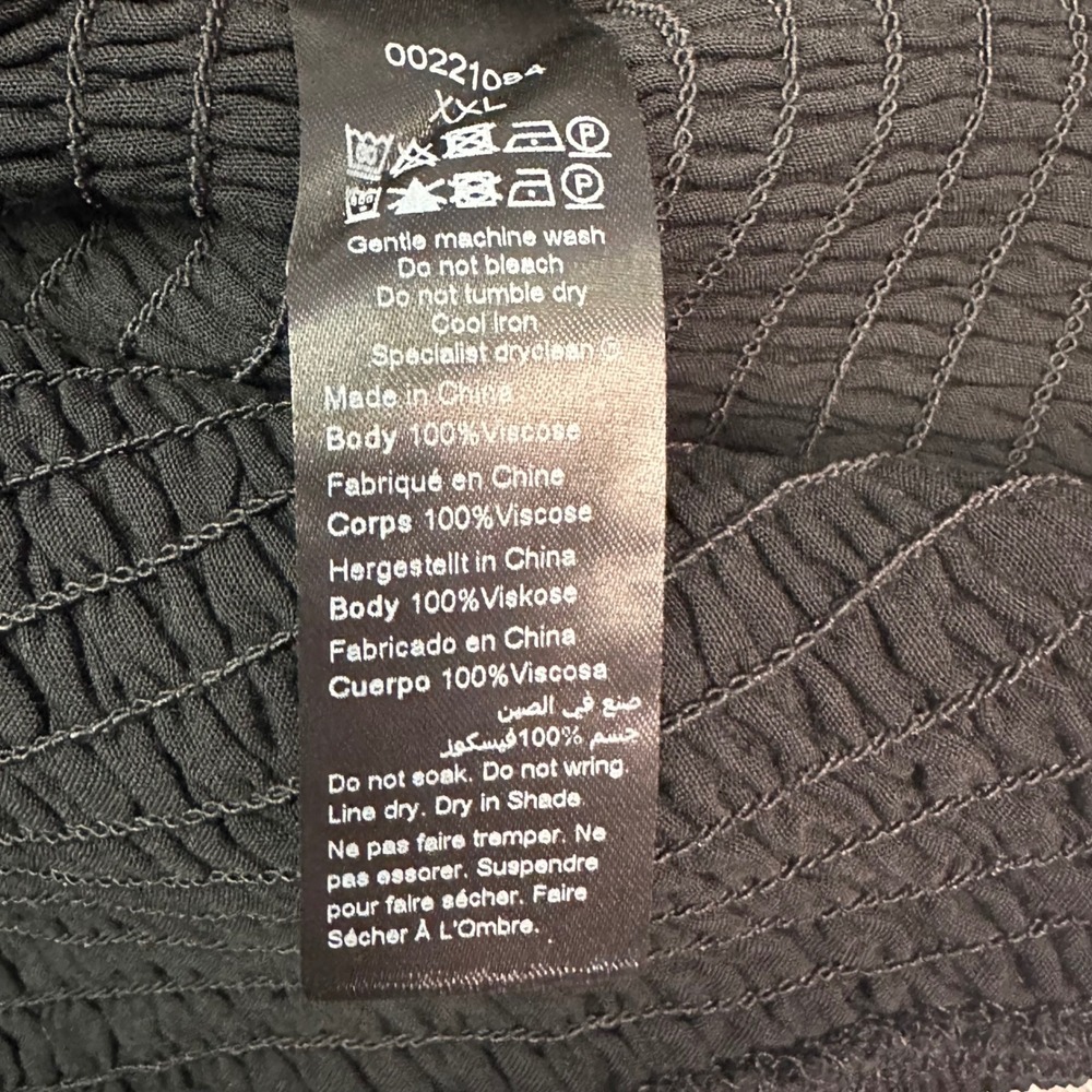 City Chic Dylan Top Black‎ Smocked Puff Sleeve Square Neck Plus Size XXL 24 NEW - Picture 5 of 6